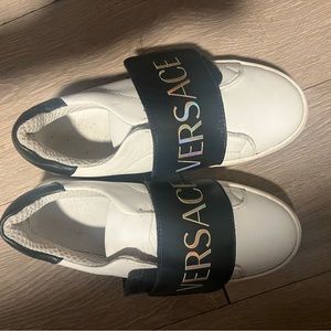 Shoes are used . Still in fair condition. %100 Authentic